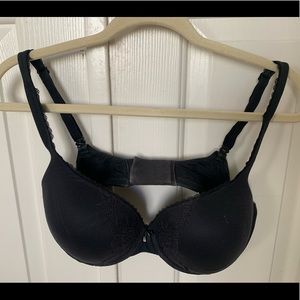 Victoria’s Secret body by Victoria perfect shape bra. Size 36DD